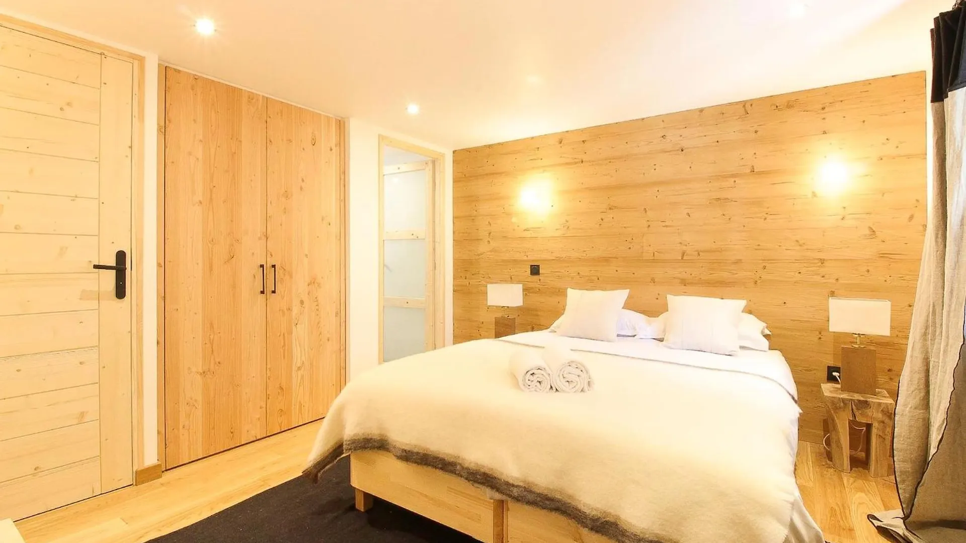 Chalet Bechar - 10Pax - 155M2 Renove - Sauna - Jacuzzi - Vues Sur Le Massif Du Mont-Blanc Les Houches