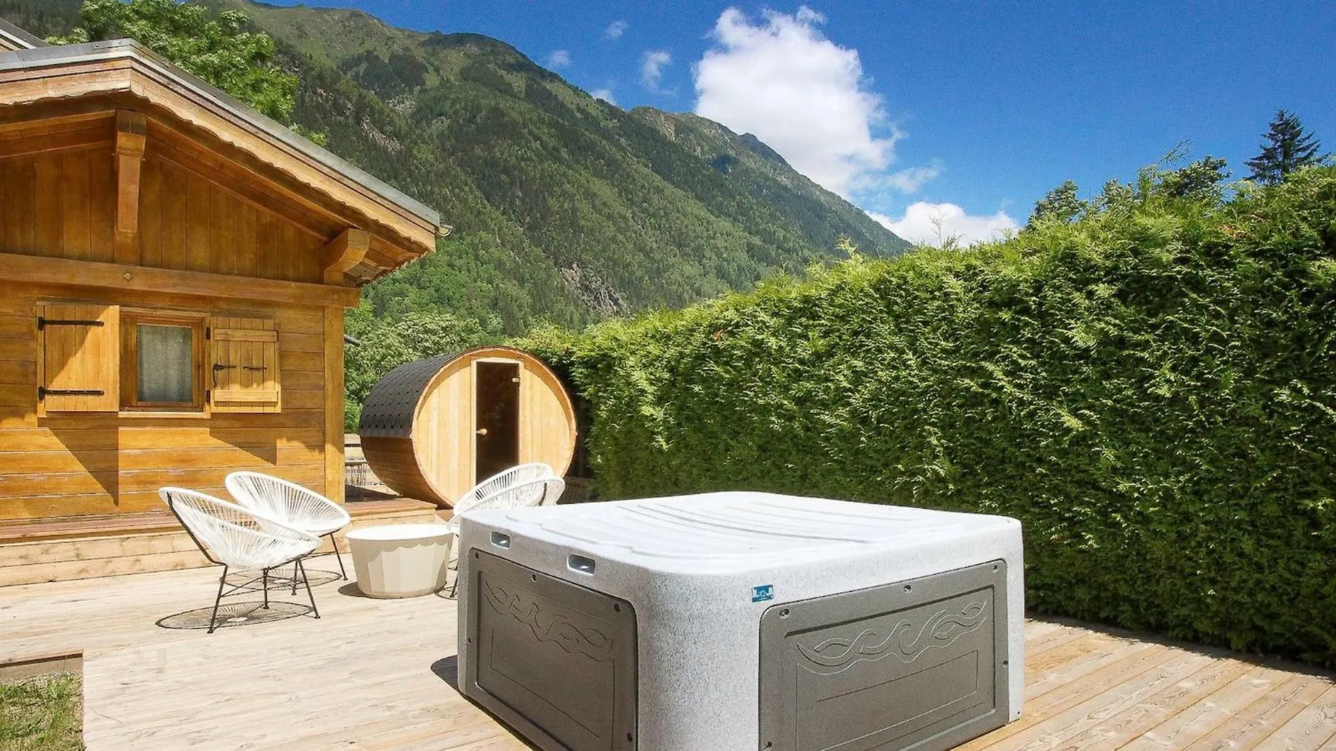 Chalet Bechar - 10Pax - 155M2 Renove - Sauna - Jacuzzi - Vues Sur Le Massif Du Mont-Blanc Les Houches